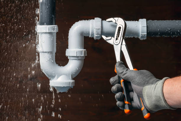 Professional Leak Detection technician working in Crystal Hill, VA